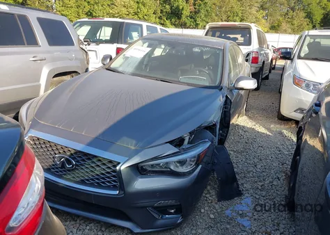 2022 Infiniti Q50 Luxe z USA, uszkodzony, nr VIN JN1EV7BP1NM310140
